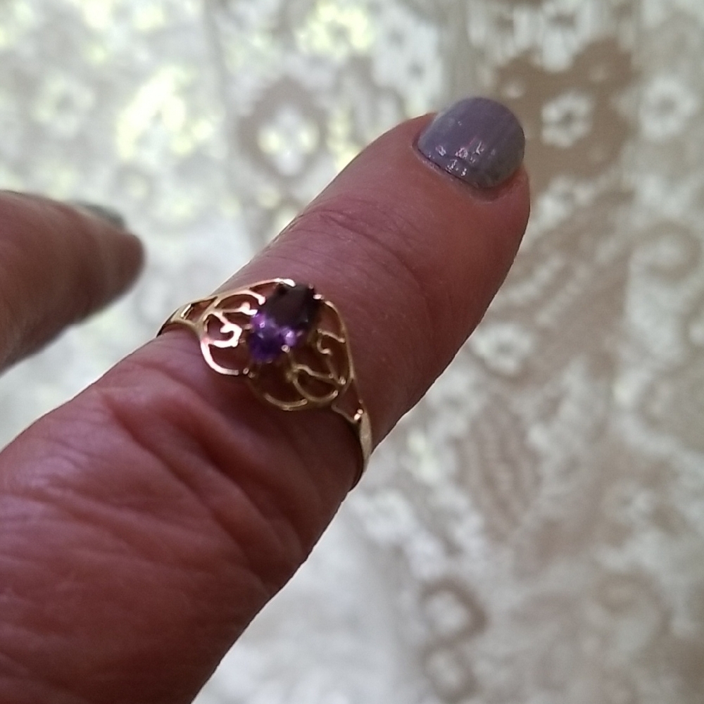 10K Gold and Purple Gemstone Women's Ring